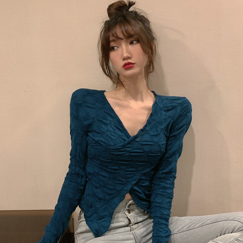 Áo kiểu xẻ tà dáng ngắn quyến rũ thời trang mùa thu dành cho nữ