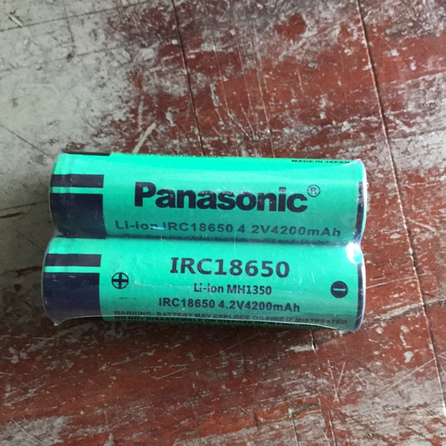 Cặp 2 viên Pin sạc 18650 Panasonic 4200mAh