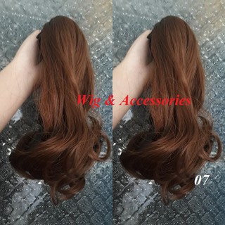 Tóc cột xoăn đuôi