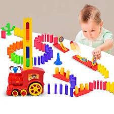 Tàu hỏa thả domino thông minh cho bé thỏa sức sáng tạo (clip thật)