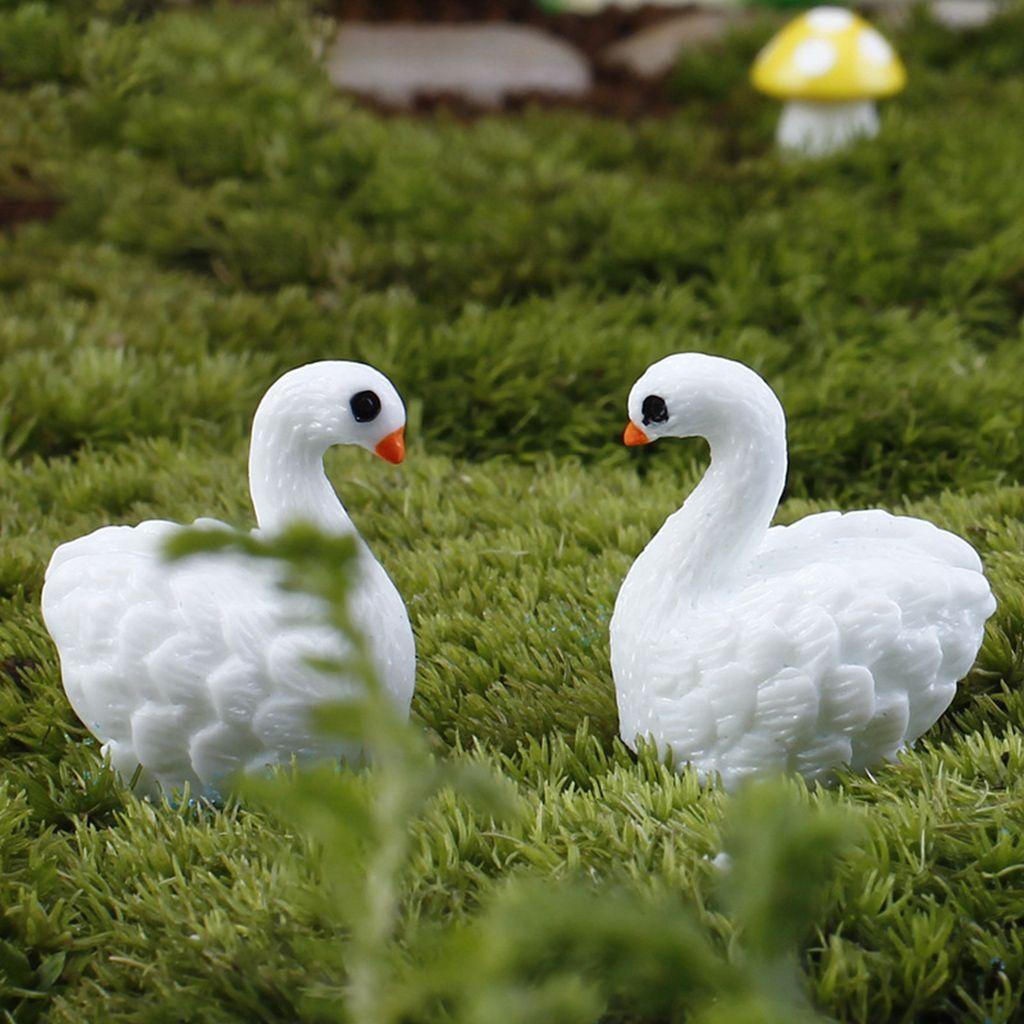 Bộ 5 Tượng Thiên Nga Bằng Nhựa Màu Ngà Trang Trí Nhà Búp Bê