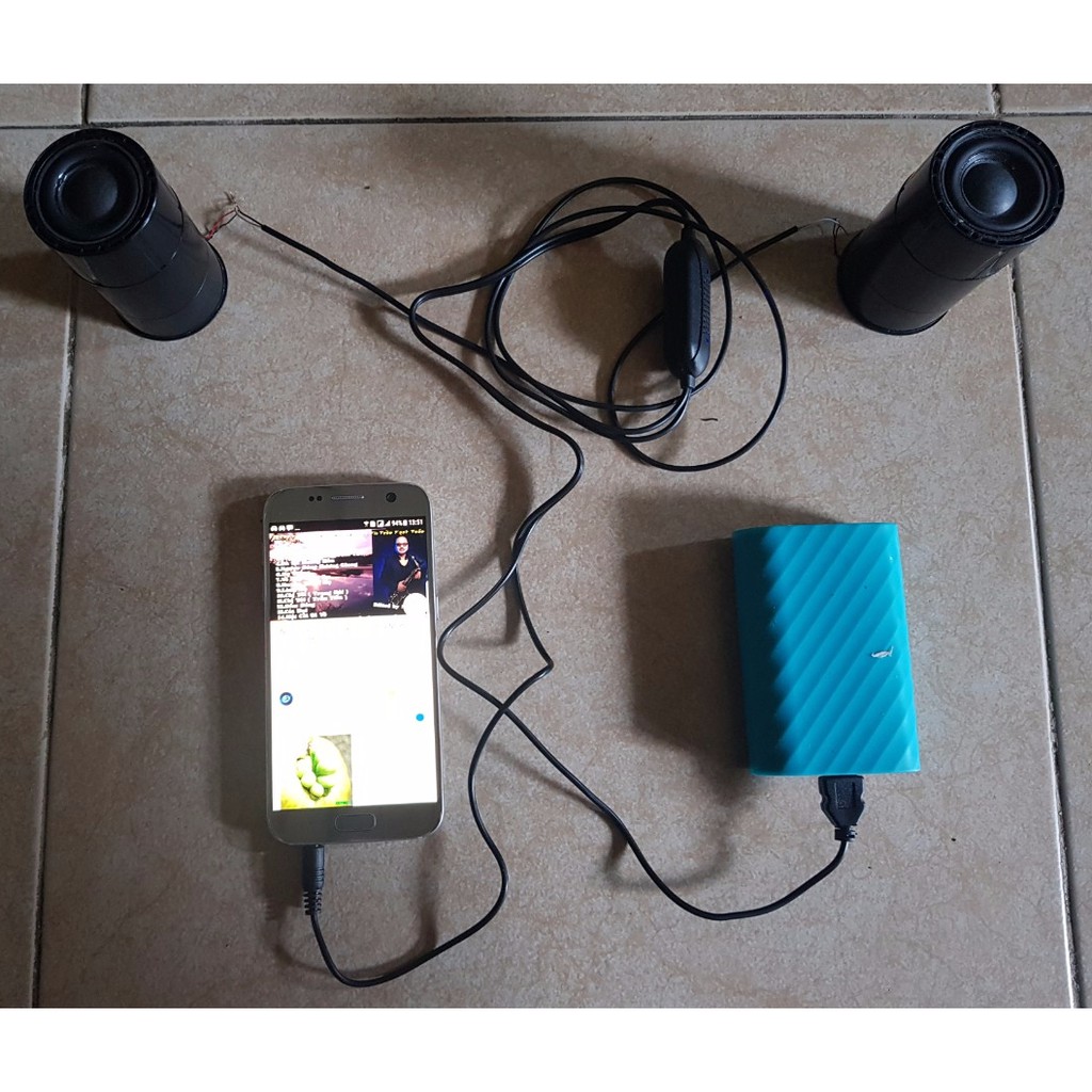 Cặp loa trụ, cầm tay các loại