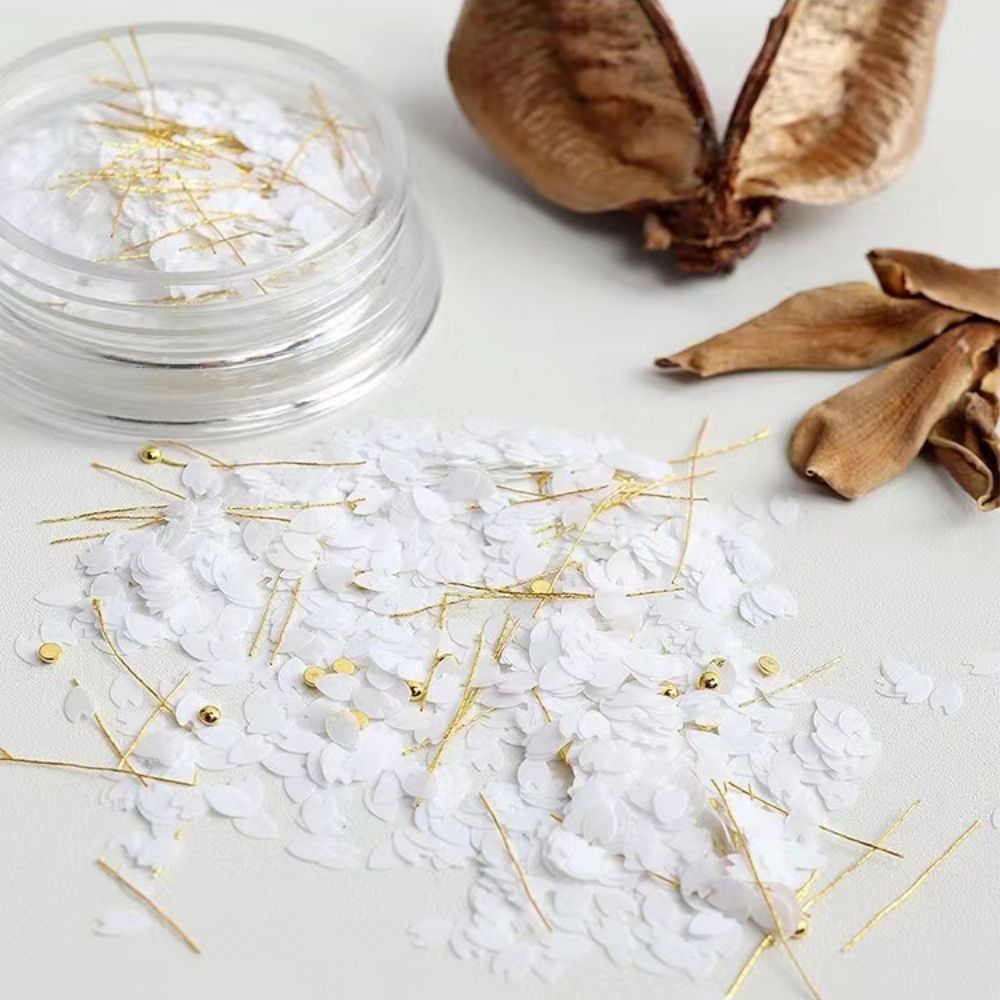 Cánh hoa nail ẩn trang trí móng