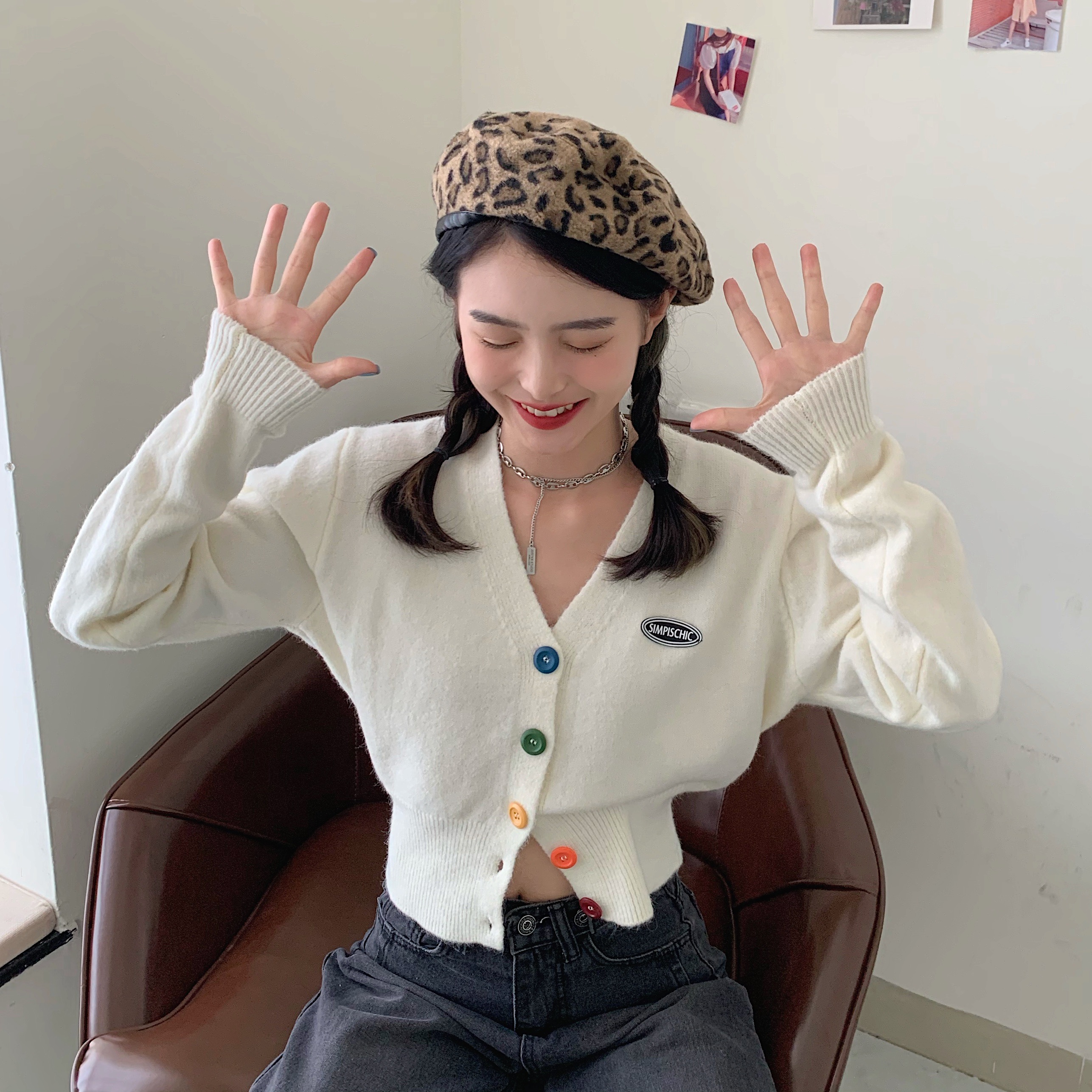 Áo Khoác Cardigan Dài Tay Cổ Chữ V Phối Nút Phong Cách Hàn Quốc 7285 | BigBuy360 - bigbuy360.vn