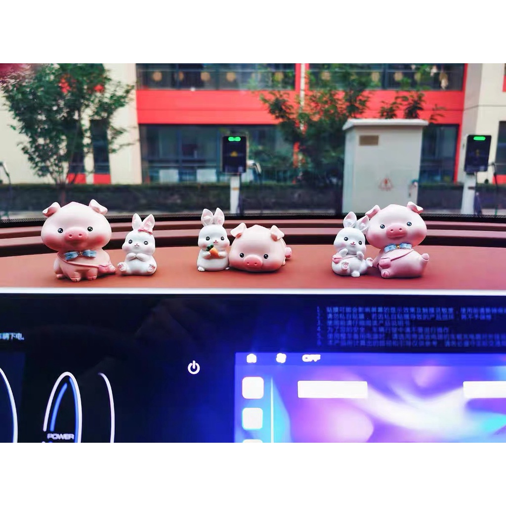 Phụ Kiện Trang Trí Ô Tô, Xe Hơi, Bàn Làm Việc, Bàn Học, Phòng Khách 4 Chú Thỏ Dễ Thương -Trang Trí Taplo Ô Tô