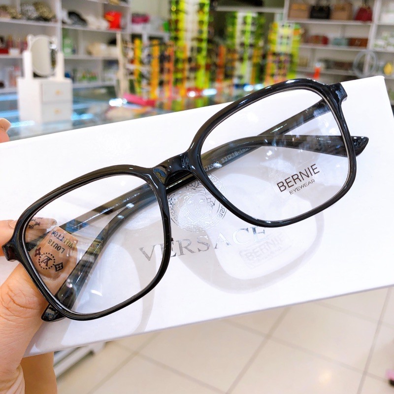 KÍNH MÁT DẺO PHOM VUÔNG | BigBuy360 - bigbuy360.vn