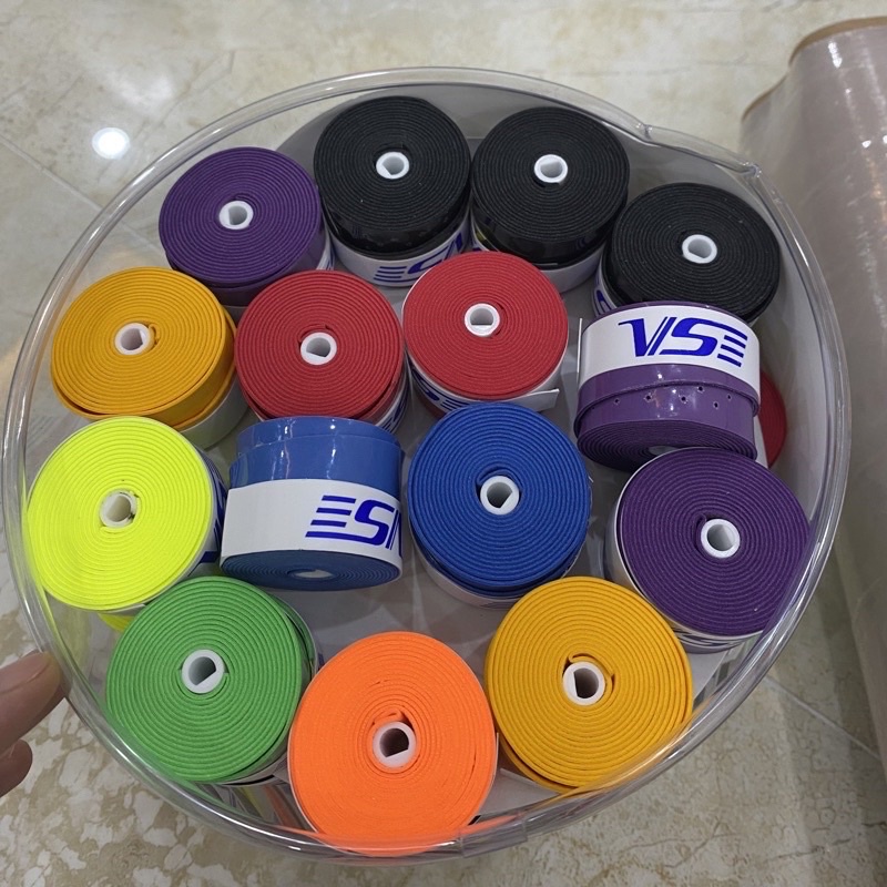1 Hộp quấn cán vợt cầu lông/ tennis VS/ YONEX Đủ Màu 60 CÁI - Có lỗ thoát khí - siêu bền đẹp, chất lượng