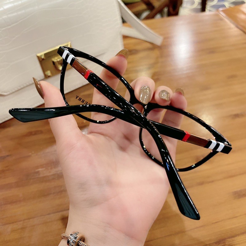 [Mã FARSSTGRE giảm 5K đơn bất kỳ] Gọng kính giả cận 0 độ mắt bầu dáng sọc unisex thời trang b 626