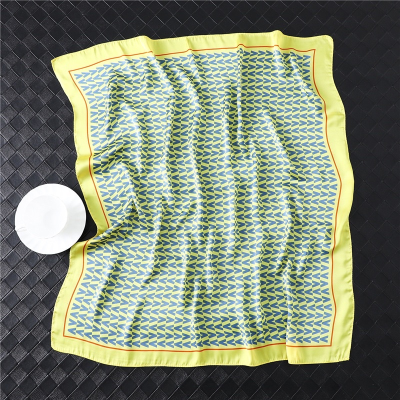 Khăn turban lụa vuông size 70x70cm - Maben