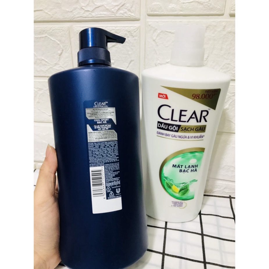 Dầu gội sạch gàu Clear mát lạnh bạc hà chai (880-900g)