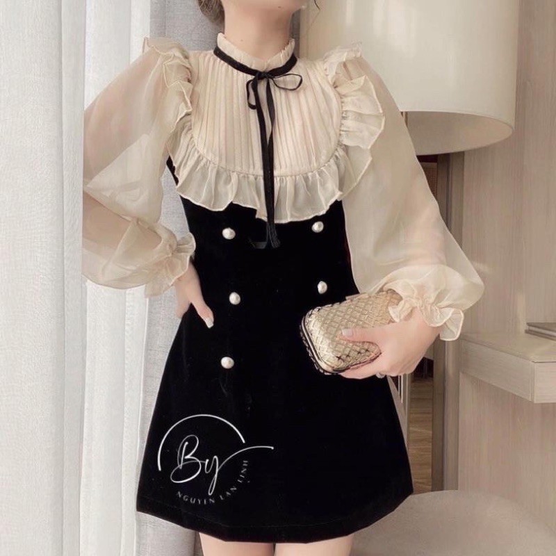 ĐẦM BÈO NGỰC TAY VOAN