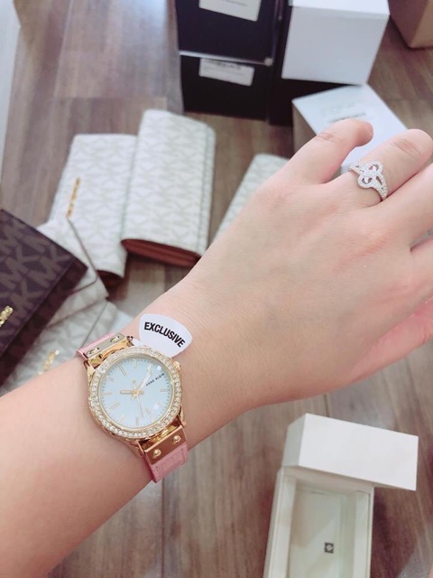 ĐỒNG HỒ NỮ AK