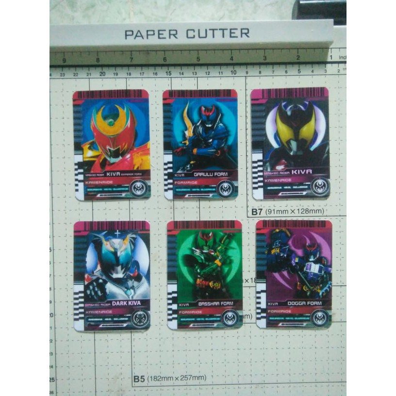 Bán lẻ thẻ Kamen Rider Kiva : Dark Kiva, Kiva Emperor, Garulu form, Kiva, Basshaa form, Dogga Form