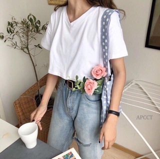 Áo Croptop Cổ Tim Cộc Tay