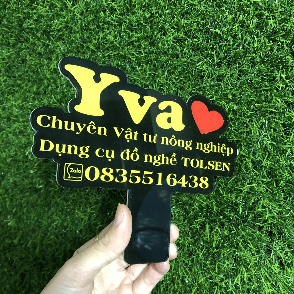 Bảng hiệu mica cầm tay - Thiết kế in tên shop của bạn