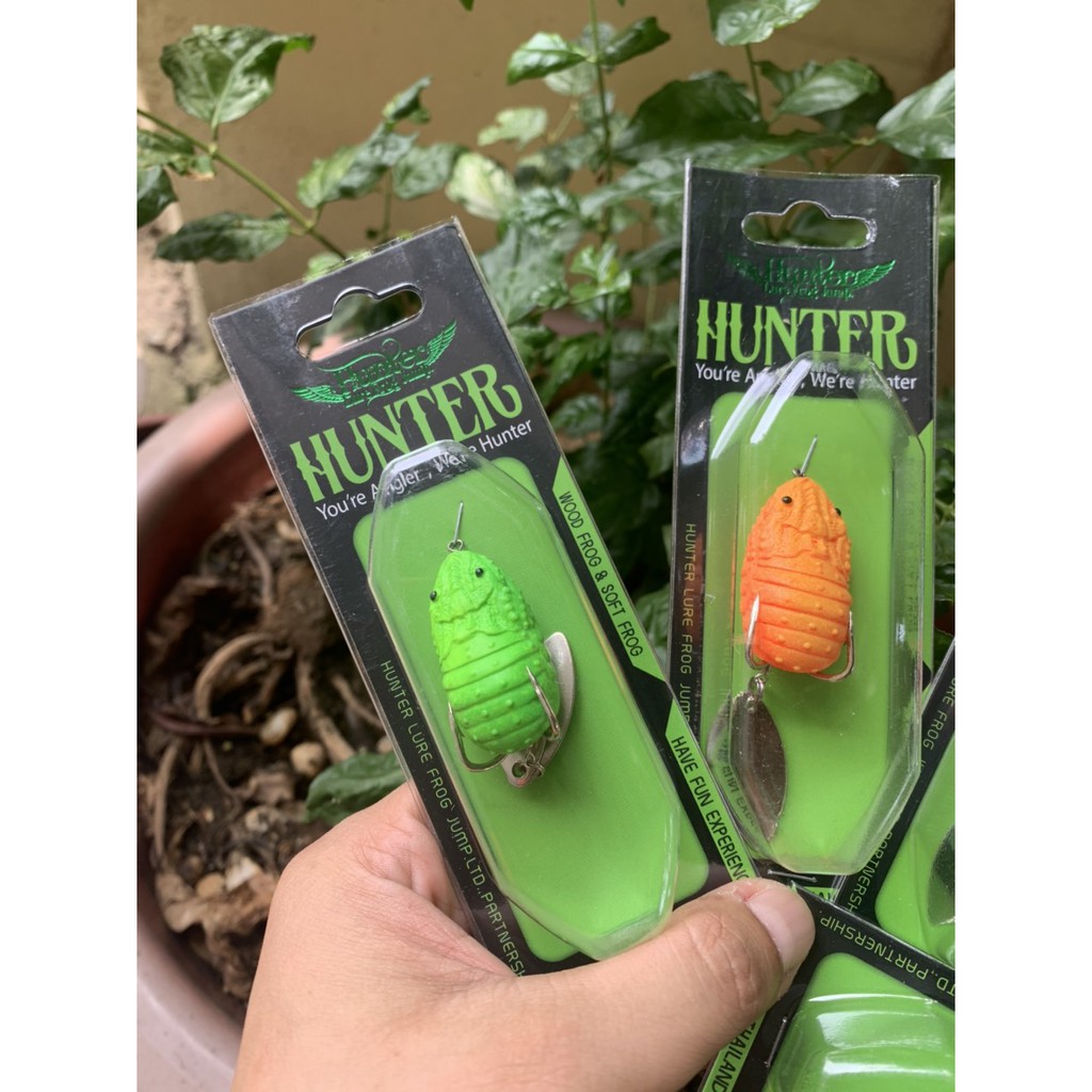 Mồi câu cá cao cấp V4 HunTer của Thái Lan , đủ màu , chuyên dành cho anh em câu lure , dài 3.8cm , nặng 7gr