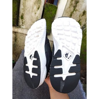giày nike hurache real 2hand