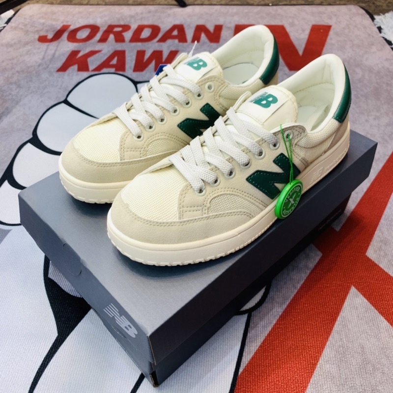 Giày thể thao sneaker cổ thấp New Balance CRT 300 2.0  Hàng SC