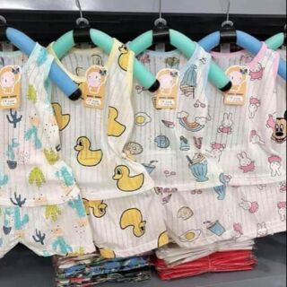 Set 4 bộ cực xinh cho bé trai và bé gái .