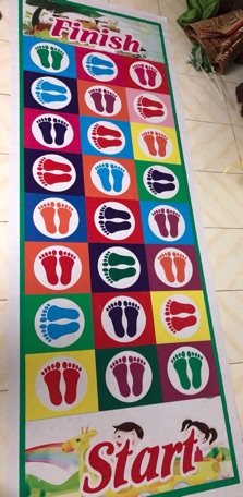 Thảm vận động -Jumping Mat (mẫu chân)