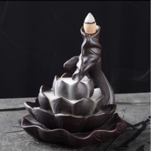 Thác khói trầm hương-Tháp đốt trầm hình sen tầng bằng gốm sứ cao cấp