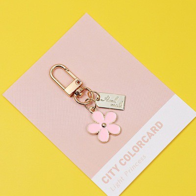 Móc chìa khóa - Treo túi xách, điện thoại, airpod Xinh hình bông hoa 5 cánh nhiều màu