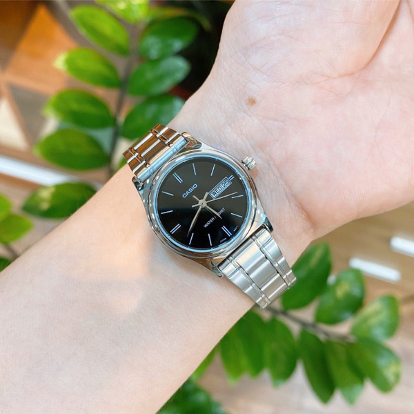 Đồng hồ nữ dây kim loại Casio Anh Khuê LTP-V006D-1B2UDF