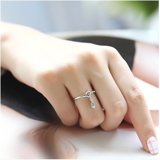 Nhẫn hạt tòn ten