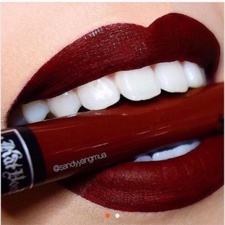 Son kem lì Kat Von D Everlasting Liquid