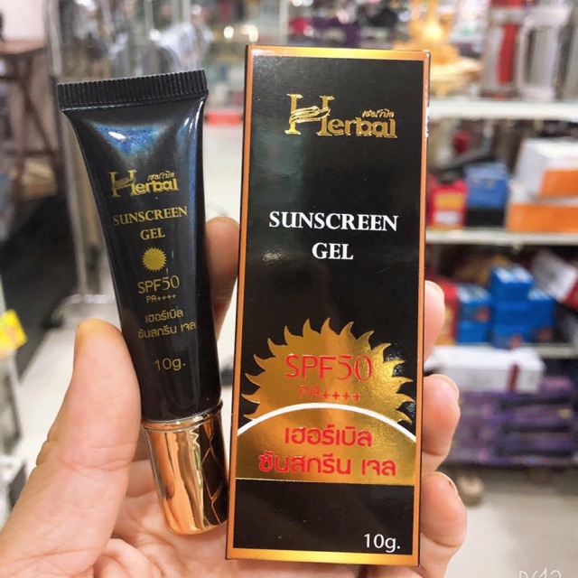 Kem chống nắng herbal thailan