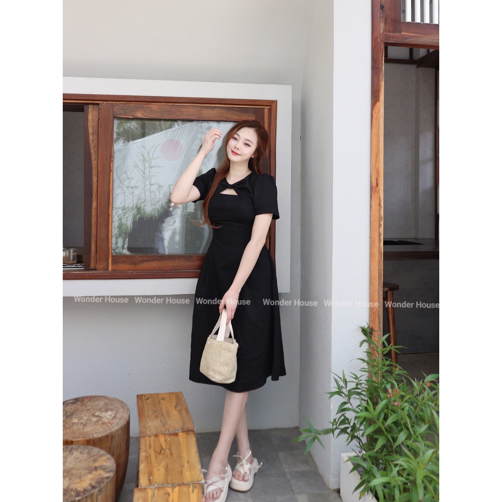 Đầm thiết kế Wonderhouse cổ xoắn tay ngắn dáng A xòe nhẹ đi tiệc, dạo phố sang chảnh - Tera Dress