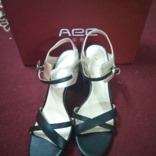 Sandal Daphne