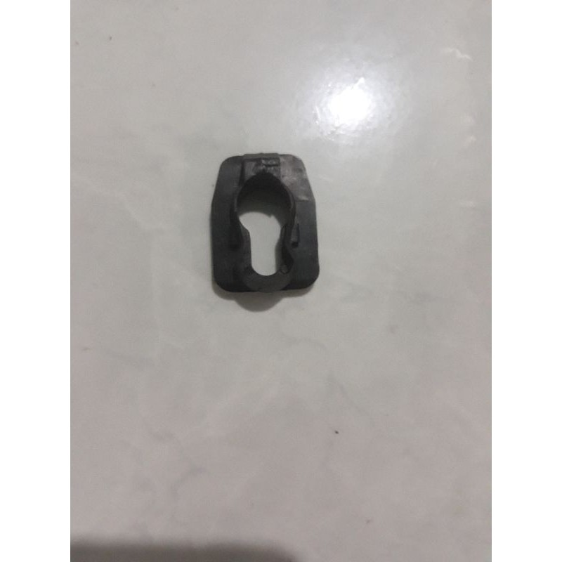 Gài chống ca bô Fiat