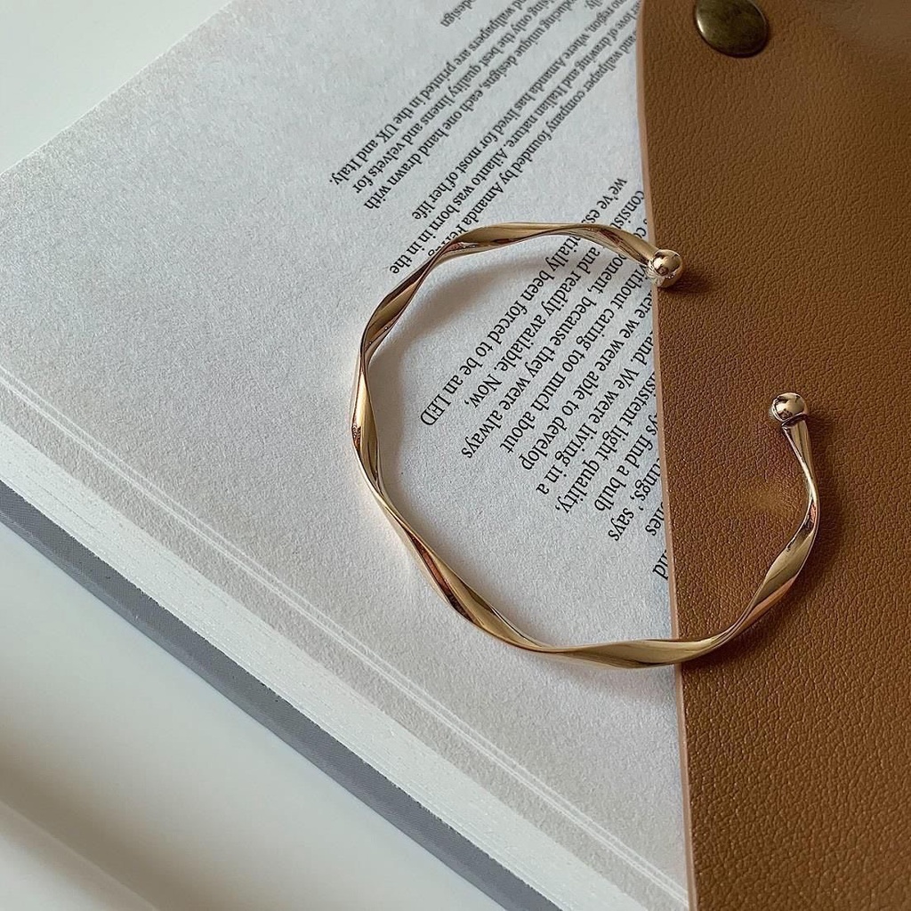 Vòng Đeo Tay Mở Bằng Hợp Kim Đơn Giản Thời Trang Dành Cho Nữ