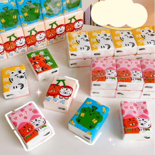 Khăn giấy ướt 6 tờ khăn giấy khô 10 tờ in hình đáng yêu dễ thương gói nhỏ tiện lợi