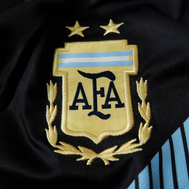 Áo Thun Bóng Đá Đội Tuyển Argentina Away 2018