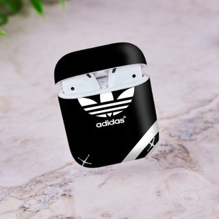 Miếng dán skin AirPods, miếng dán hình Adidas đen - Mã: Das1005