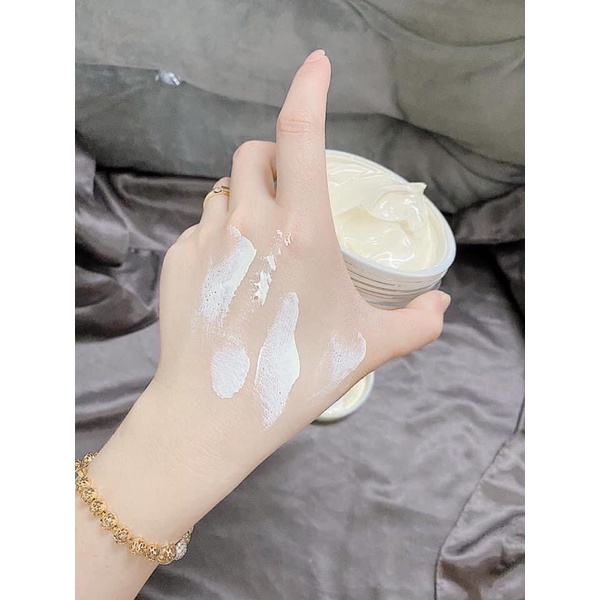 Combo BodyCream Lou Global - Kem dưỡng trắng da kèm thiệp muỗng thoa kem túi giấy và hộp