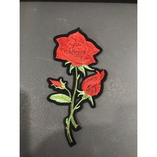 Miếng dán ủi quần áo rách