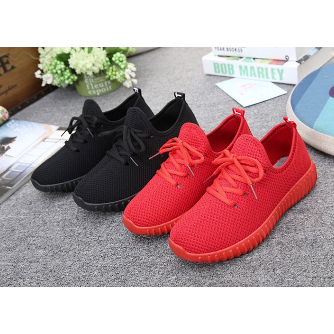 GIầy thể thao đây buộc giá rẻ