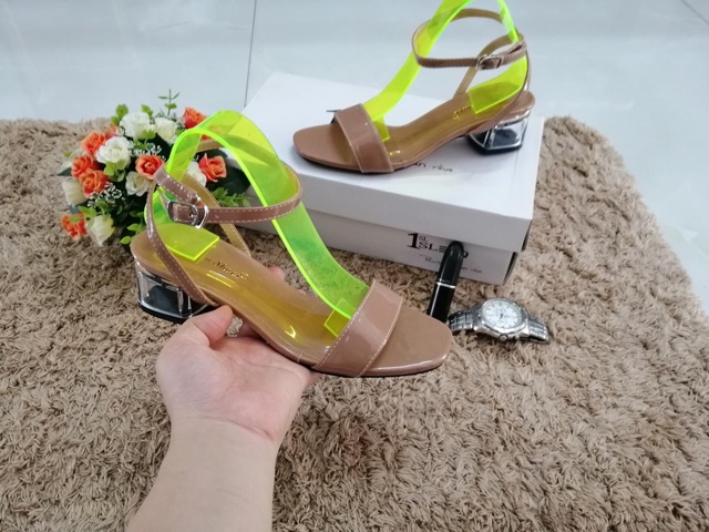 Sandal quai trong 5p ảnh thật