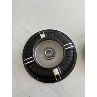 Nắp động cơ 8 lỗ+bát thắng bi 6303
