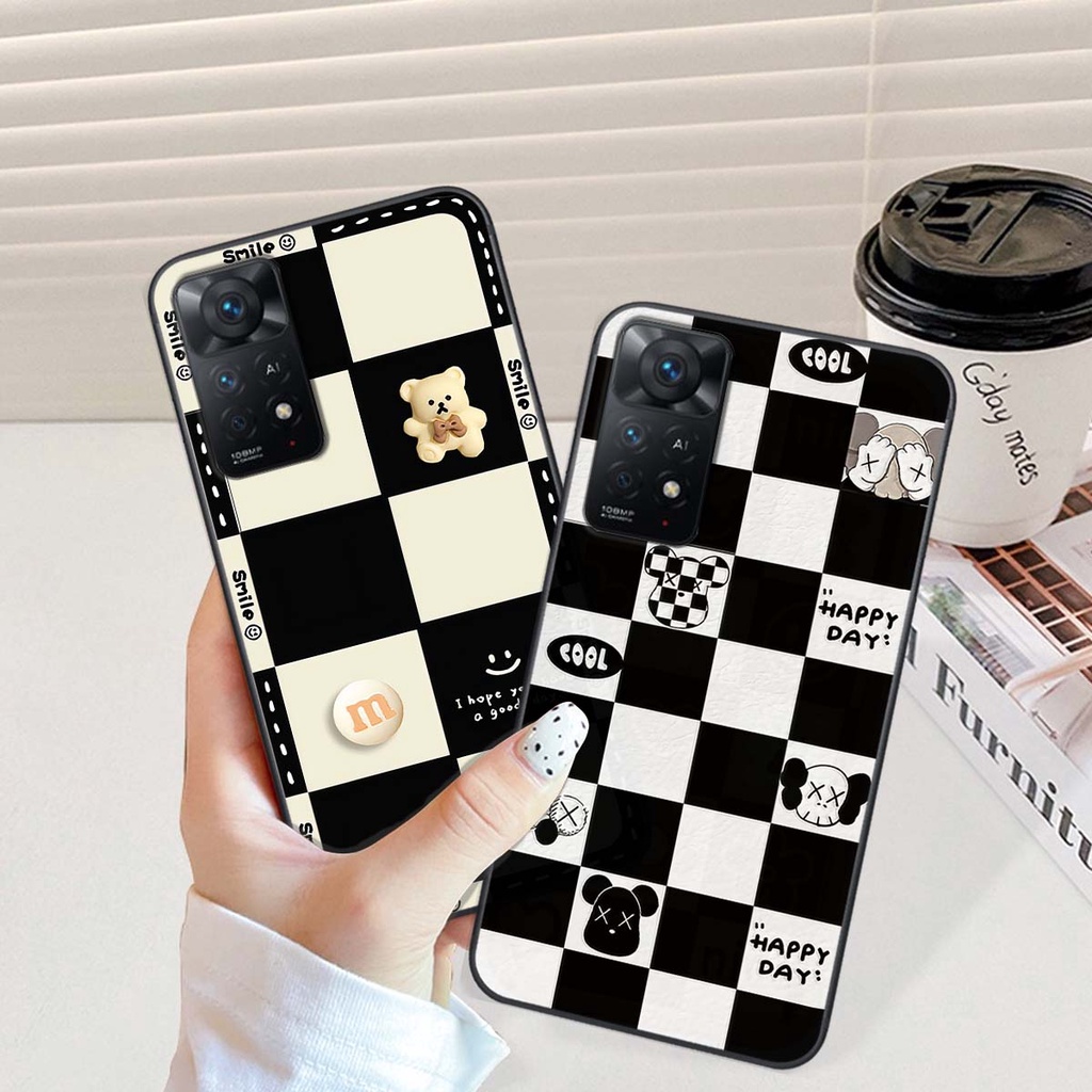 Ốp Xiaomi Redmi Note 11 4G / Note 11S / Note 11 Pro 5G gấu Bear rick caro vuông thời trang siêu đẹp