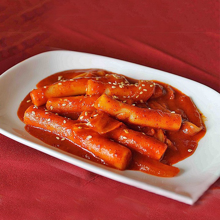 [SIÊU CAY] Bánh Gạo Young Poong Topokki Vị Siêu Cay Nhập Khẩu Hàn Quốc Dạng Ly (120g/ly) | BigBuy360 - bigbuy360.vn