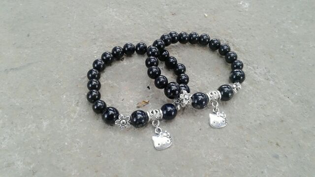 Vòng Tay Handmade Mèo Kitty ( ảnh tự chụp )