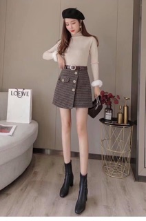 Chân váy kẻ caro khuy