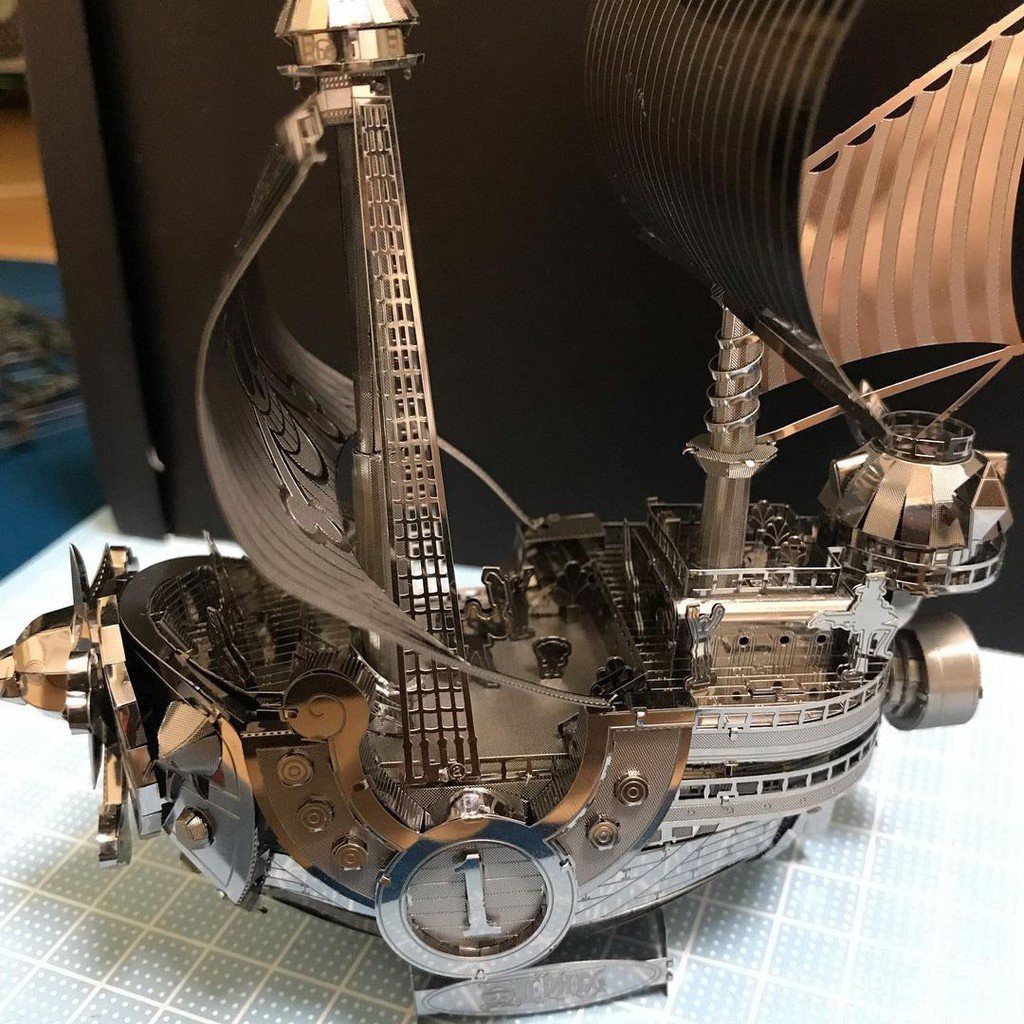 VNTMô hình 3D kim loại tàu Thousand Sunny băng hải tặc mũ rơm Luffy phim One Piece, Mô hình lắp ráp 3D thép - Chưa Lắp