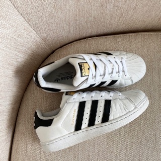 Adidas superstar