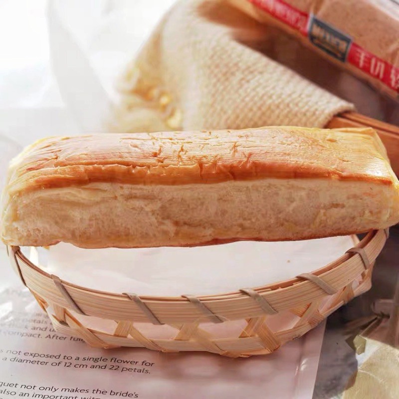 Bánh mì dài bơ sữa