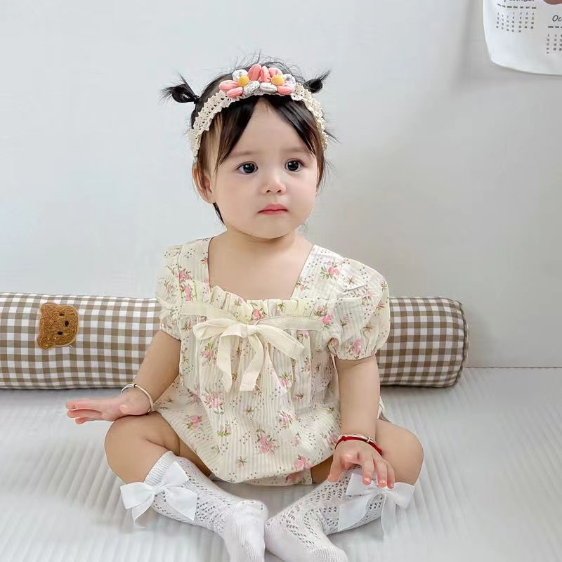 Bộ Áo Liền Quần Tay Phồng In Hoa Nhỏ Dễ Thương Thời Trang Mùa Hè Cho Bé Sơ Sinh 0-3 Tuổi